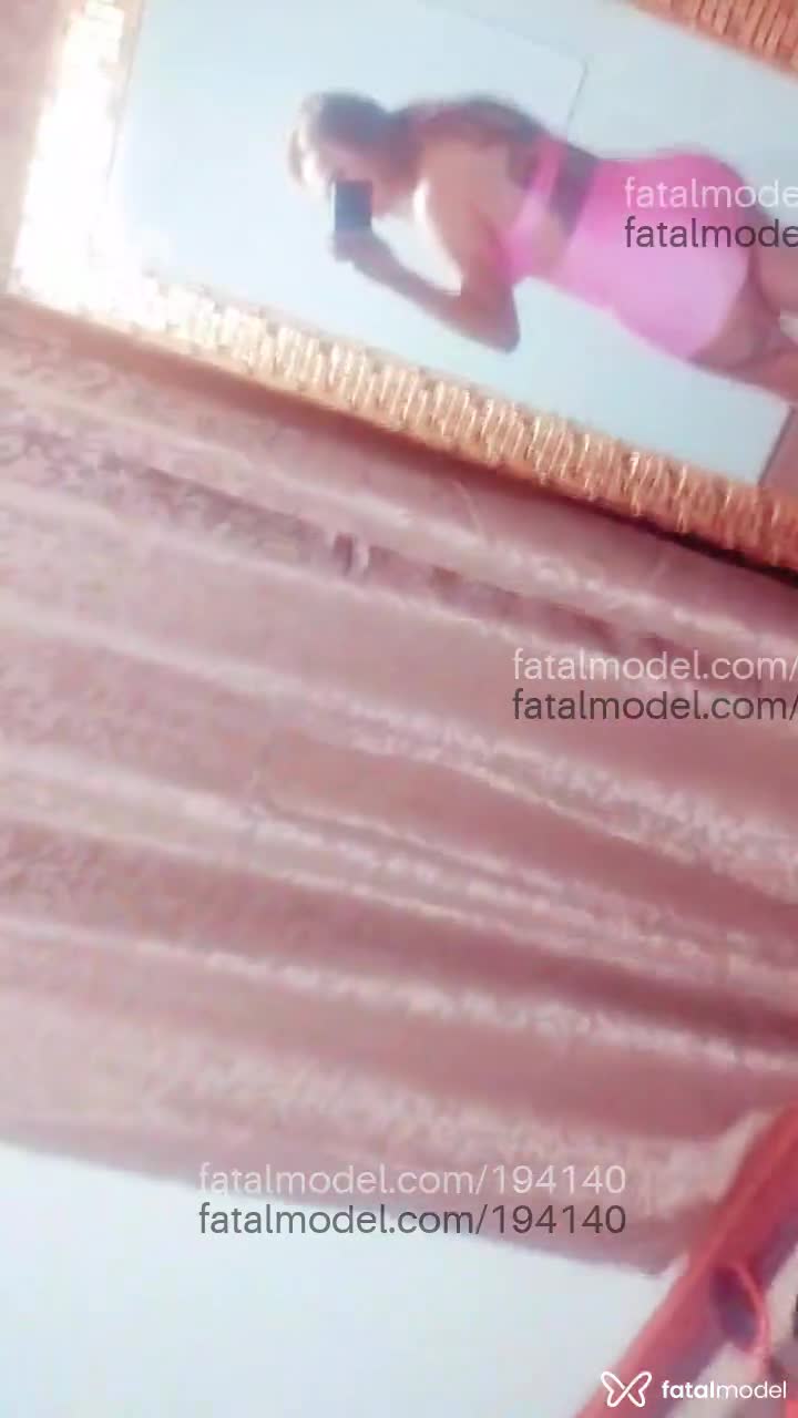Acompanhante travesti loira (o) de olhos castanhos em Itapetininga Acompanhante travesti loira (o) de olhos castanhos em Itapetininga - GIOVANNA