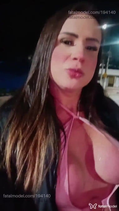 Acompanhante travesti loira (o) de olhos castanhos em Itapetininga Acompanhante travesti loira (o) de olhos castanhos em Itapetininga - GIOVANNA