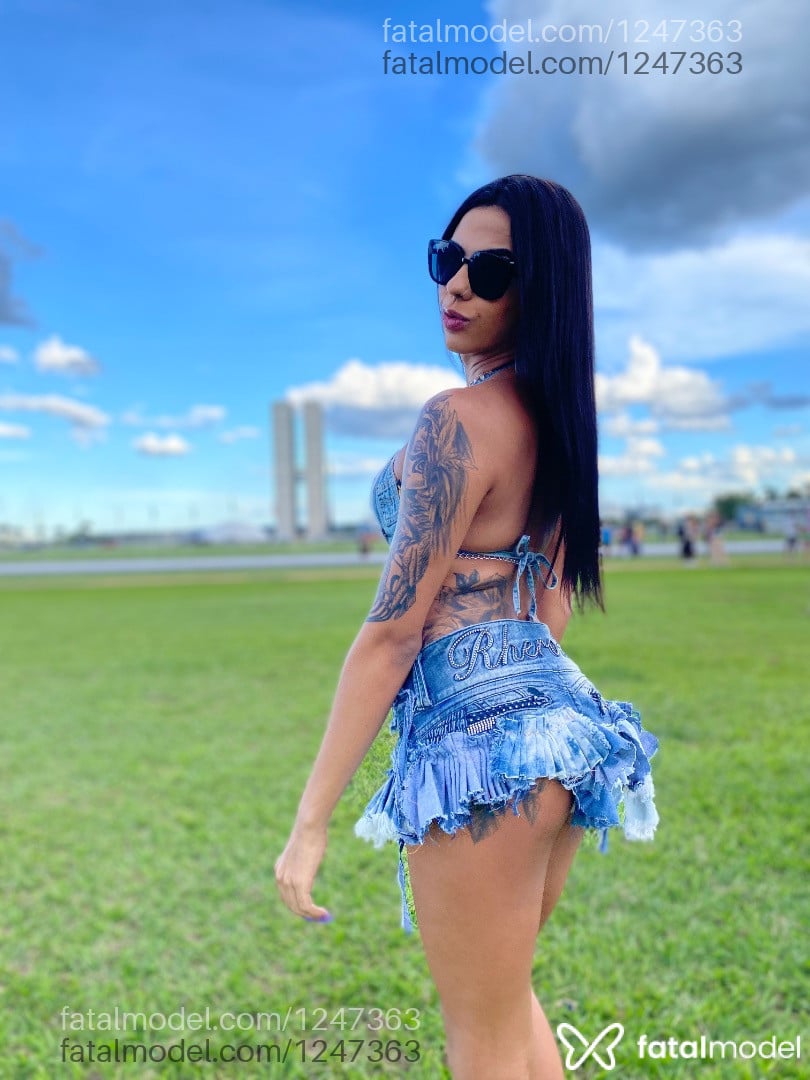 Acompanhante mulher trans morena (o) de olhos castanhos em Guarapari - Hayla Brito