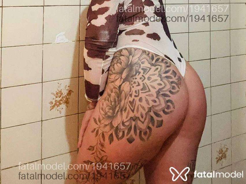 Acompanhante mulher loira (o) de olhos castanhos em Jaraguá do Sul - Paula Martins
