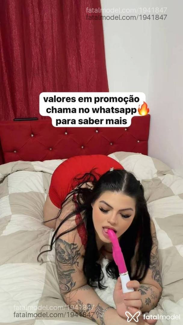 Acompanhante mulher com cabelo castanho de olhos castanhos - Pantera