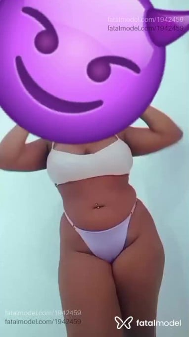Acompanhante mulher com cabelo castanho de olhos pretos em Guaratinguetá - Lorena Dias