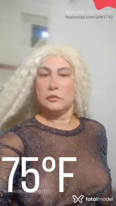 Acompanhante mulher trans loira (o) de olhos castanhos em Natal Acompanhante mulher trans loira (o) de olhos castanhos em Natal - Miuck Wlazack