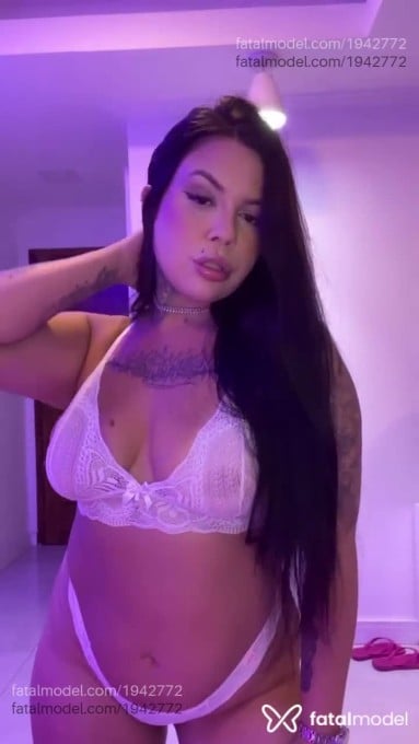 Acompanhante mulher morena (o) de olhos castanhos em Belo Horizonte - Mila Ferraz