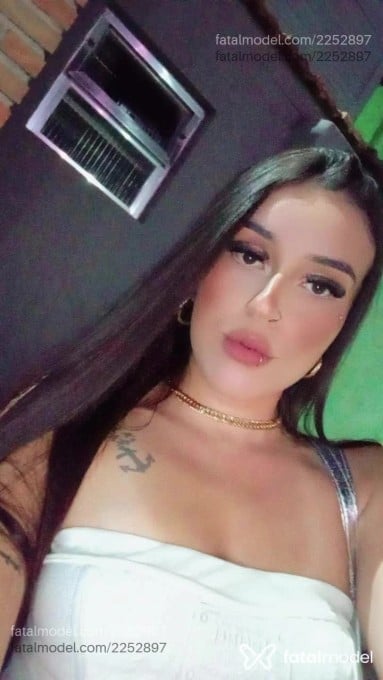 Acompanhante mulher morena (o) de olhos pretos em Pelotas - Bruna