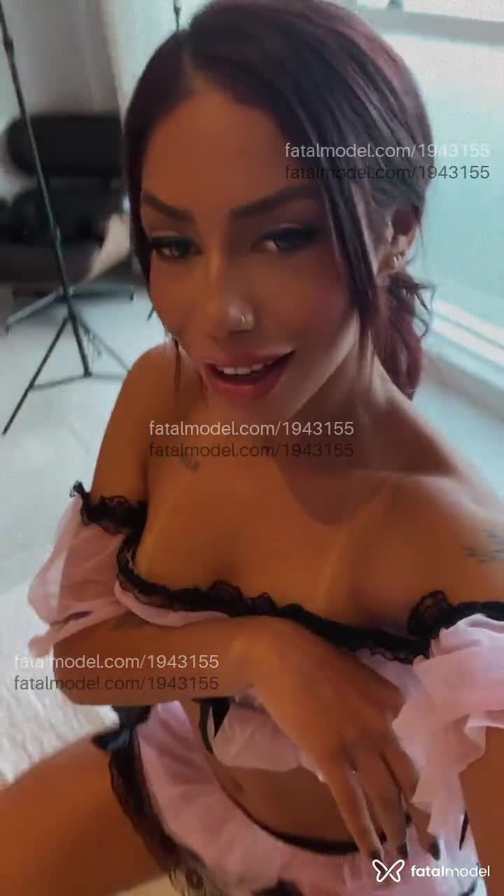 Acompanhante mulher morena (o) de olhos castanhos em Rio de Janeiro - Cláudia Ribeiro