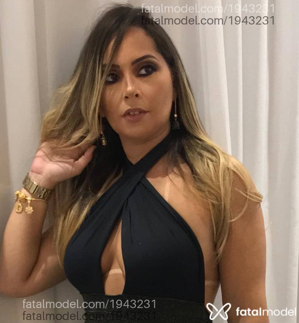 Acompanhante mulher loira (o) de olhos castanhos em Recife - Aline Moraes