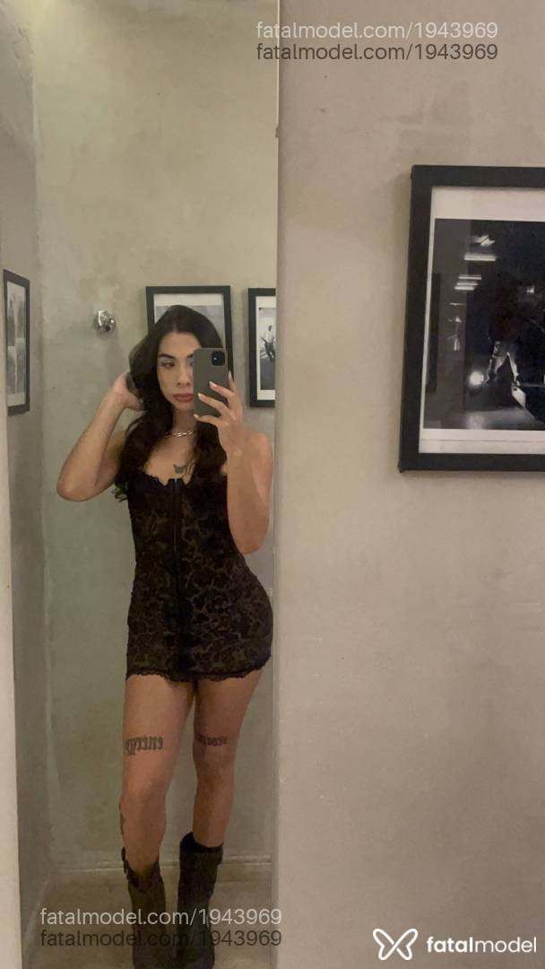 Acompanhante mulher trans morena (o) de olhos castanhos - Gabriela