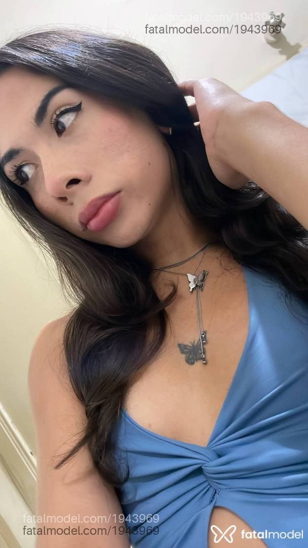 Acompanhante mulher trans morena (o) de olhos castanhos - Gabriela