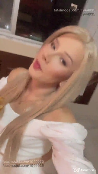 Acompanhante mulher trans loira (o) de olhos castanhos em Curitiba - Letícia Capucci