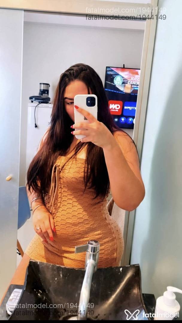 Acompanhante mulher morena (o) de olhos castanhos - Sthefany