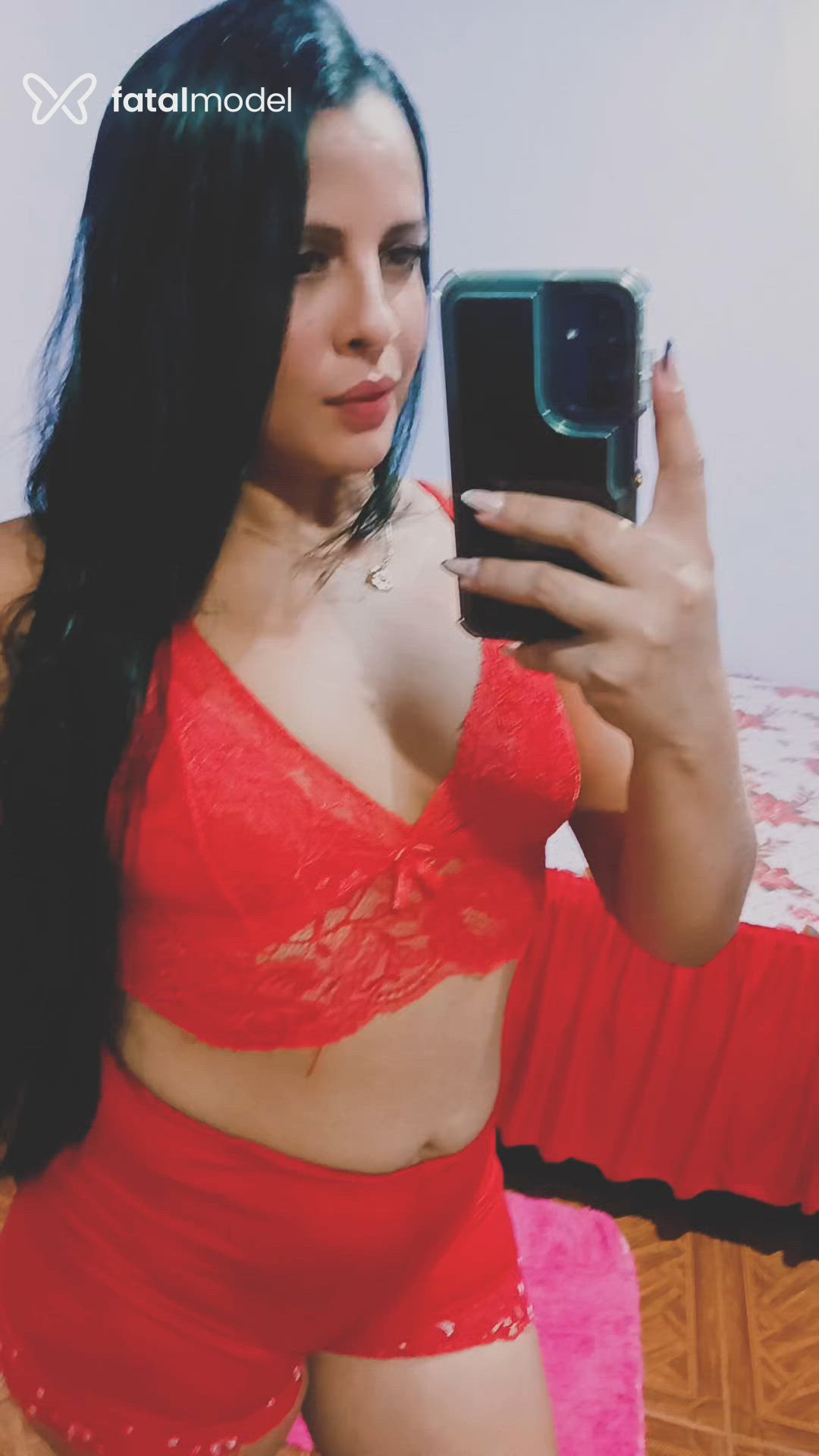 Acompanhante mulher morena (o) de olhos castanhos - Aryane Garcia