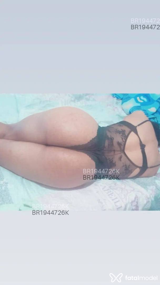 Acompanhante mulher trans morena (o) de olhos mel em São Paulo - Erika Benedetty