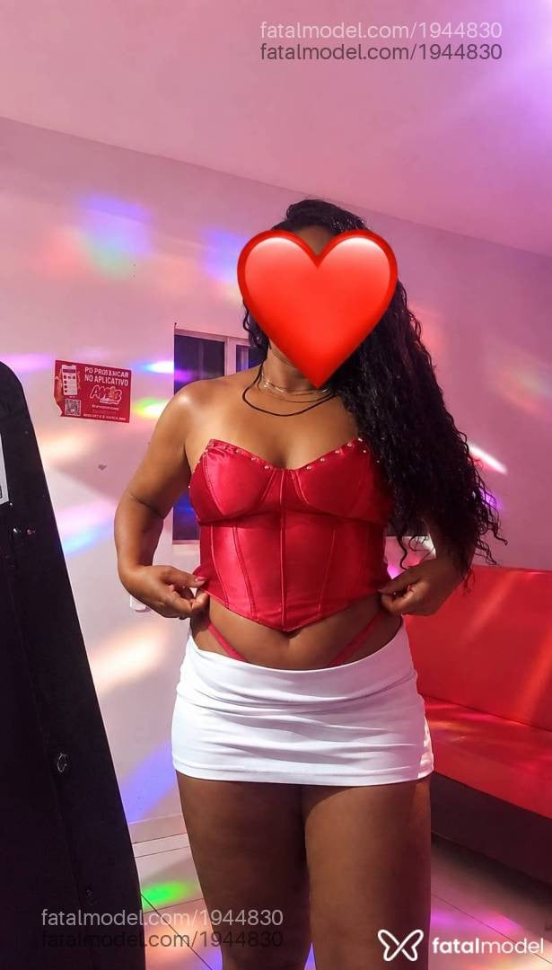 Acompanhante mulher morena (o) de olhos castanhos - Pérola Negra Acompanhante mulher morena (o) de olhos castanhos - Pérola Negra