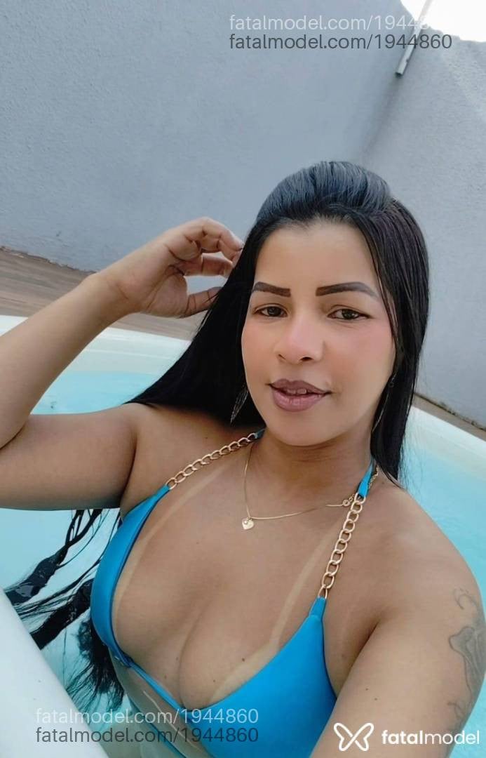 Acompanhante mulher morena (o) de olhos castanhos - Mikaelly Prado