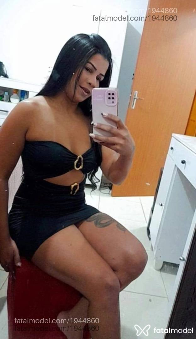 Acompanhante mulher morena (o) de olhos castanhos - Mikaelly Prado