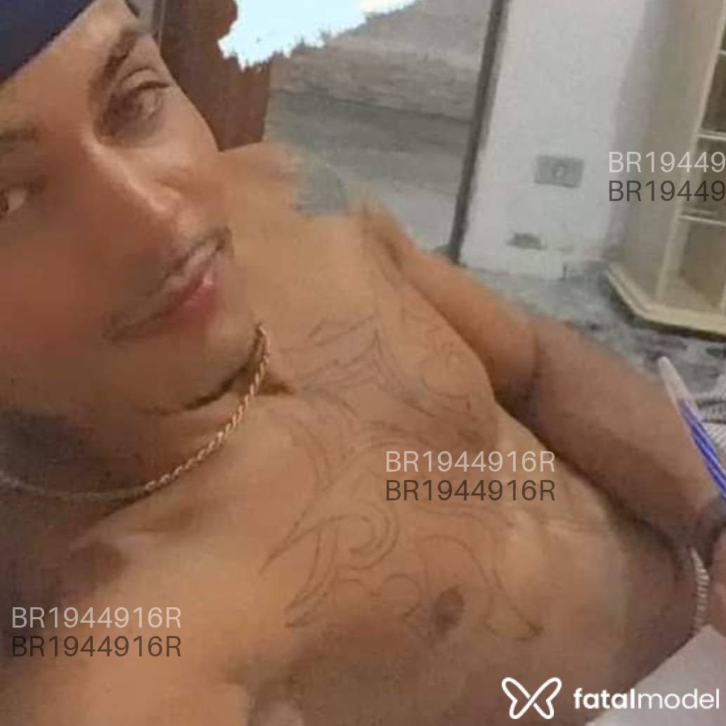Acompanhante homem morena (o) de olhos castanhos em São Paulo - Douglas