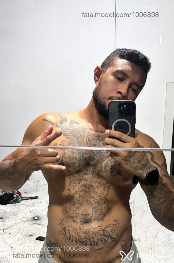 Acompanhante homem morena (o) de olhos castanhos em Fortaleza - Mael