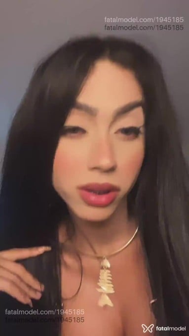 Acompanhante mulher trans morena (o) de olhos azuis em Curitiba Acompanhante mulher trans morena (o) de olhos azuis em Curitiba - Aylinha