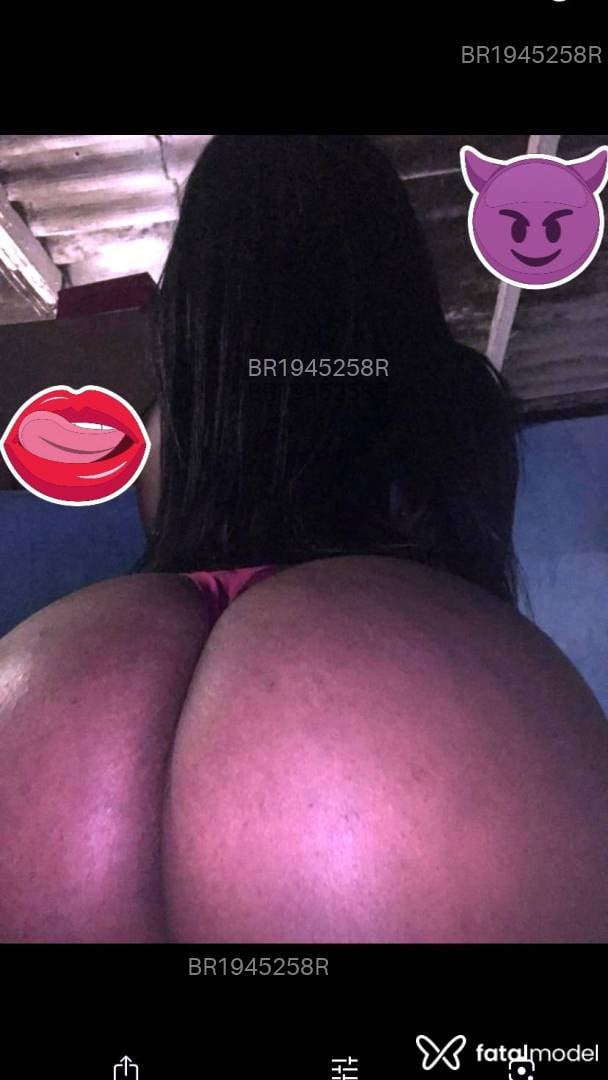 Acompanhante mulher com cabelo castanho de olhos pretos em São Paulo - Angel martins
