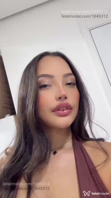 Acompanhante mulher com cabelo castanho de olhos pretos em São Paulo - Yasmim