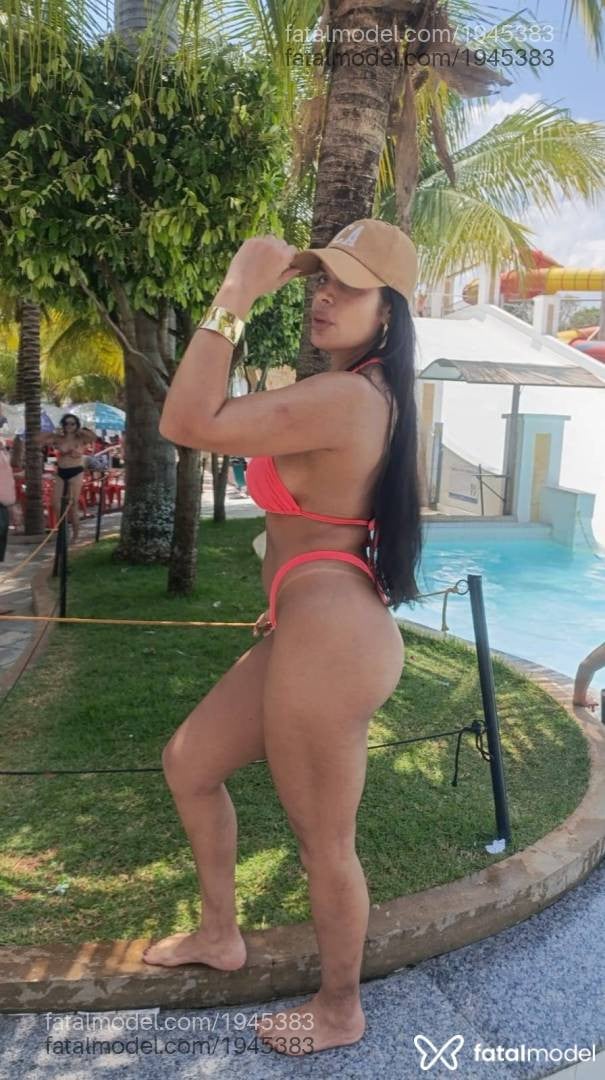 Acompanhante mulher morena (o) de olhos castanhos em Caldas Novas - Karina
