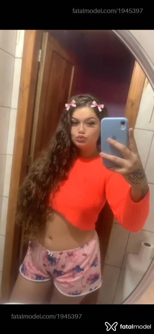 Acompanhante mulher loira (o) de olhos castanhos em Caxias do Sul - Maya