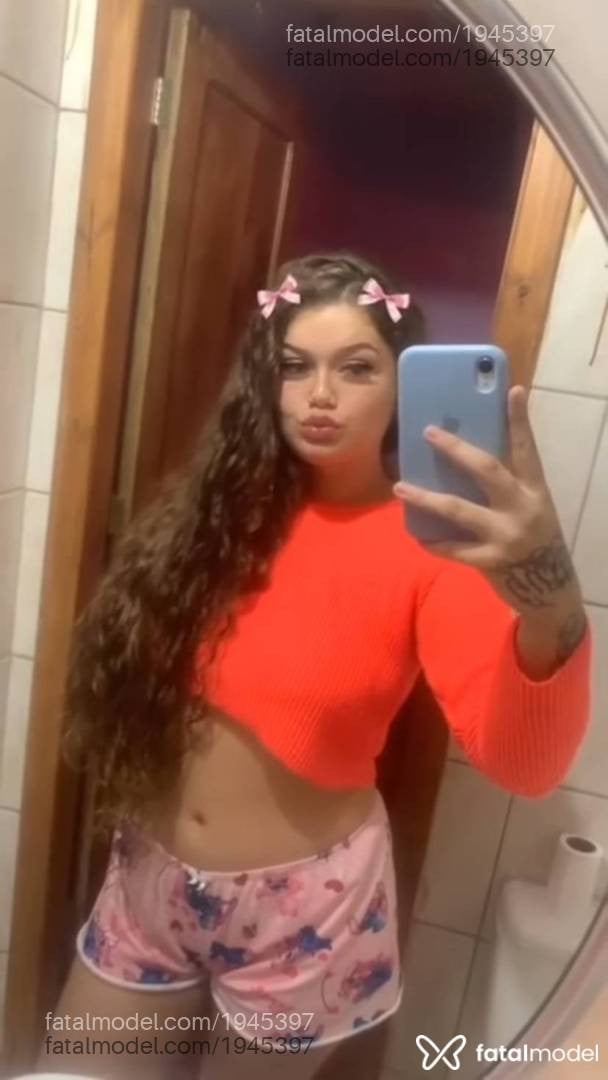 Acompanhante mulher loira (o) de olhos castanhos em Santa Cruz do Sul - Maya