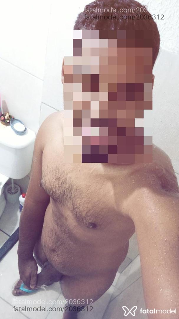 Acompanhante homem morena (o) de olhos castanhos em Rio de Janeiro - Caleb
