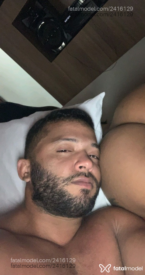 Acompanhante homem morena (o) de olhos castanhos em Santarém - Lucas Kanekki
