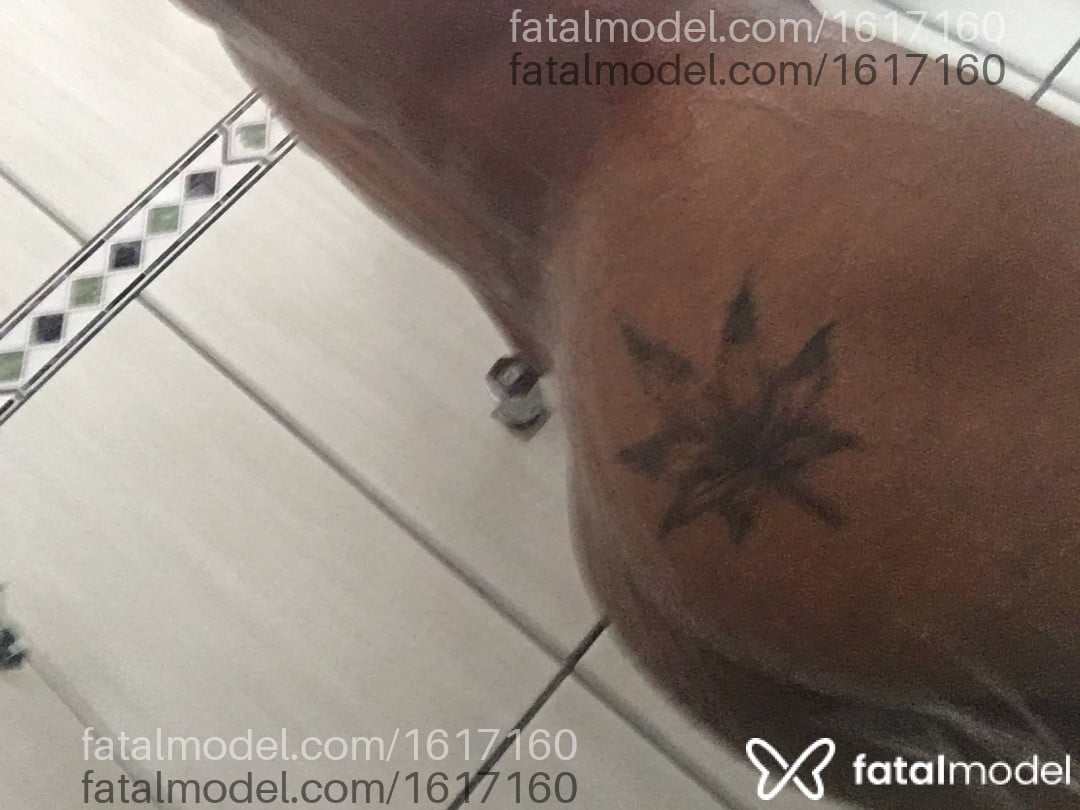 Acompanhante homem morena (o) de olhos castanhos em Belo Horizonte Acompanhante homem morena (o) de olhos castanhos em Belo Horizonte - Theo Ribeiro