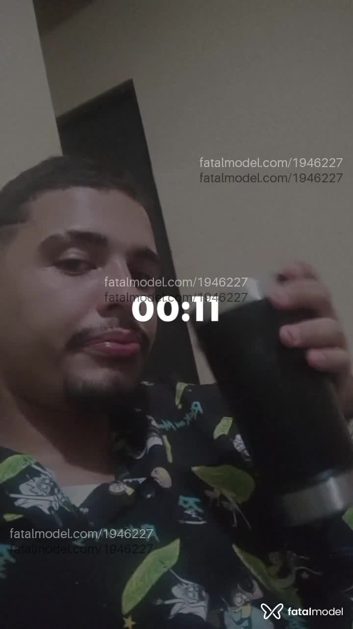 Acompanhante homem com cabelo castanho de olhos castanhos - Gabriel Cardoso Acompanhante homem com cabelo castanho de olhos castanhos - Gabriel Cardoso