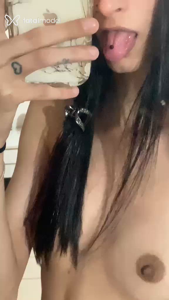 Acompanhante mulher trans morena (o) de olhos castanhos - Júlia Acompanhante mulher trans morena (o) de olhos castanhos - Júlia