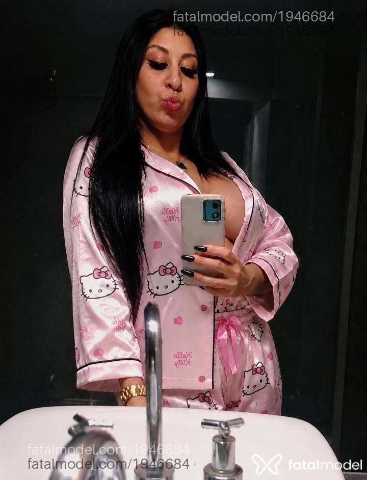 Acompanhante mulher morena (o) de olhos castanhos em Palhoça - Julia Fontinni