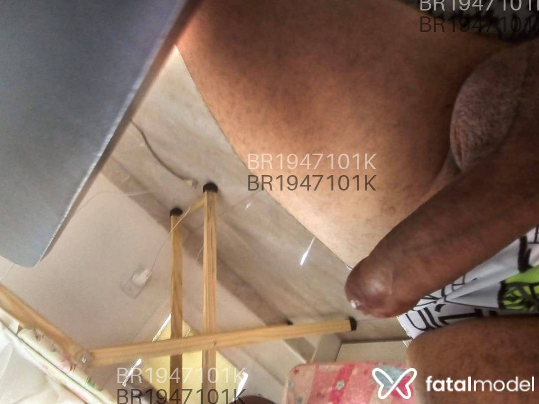 Acompanhante homem morena (o) de olhos castanhos em Rio de Janeiro Acompanhante homem morena (o) de olhos castanhos em Rio de Janeiro - Rocha