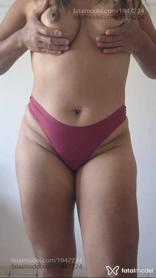 Acompanhante mulher com cabelo castanho de olhos castanhos em Patos Acompanhante mulher com cabelo castanho de olhos castanhos em Patos - Melissa