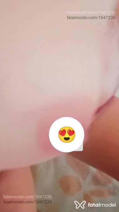 Acompanhante mulher morena (o) de olhos pretos - Juliana Acompanhante mulher morena (o) de olhos pretos - Juliana