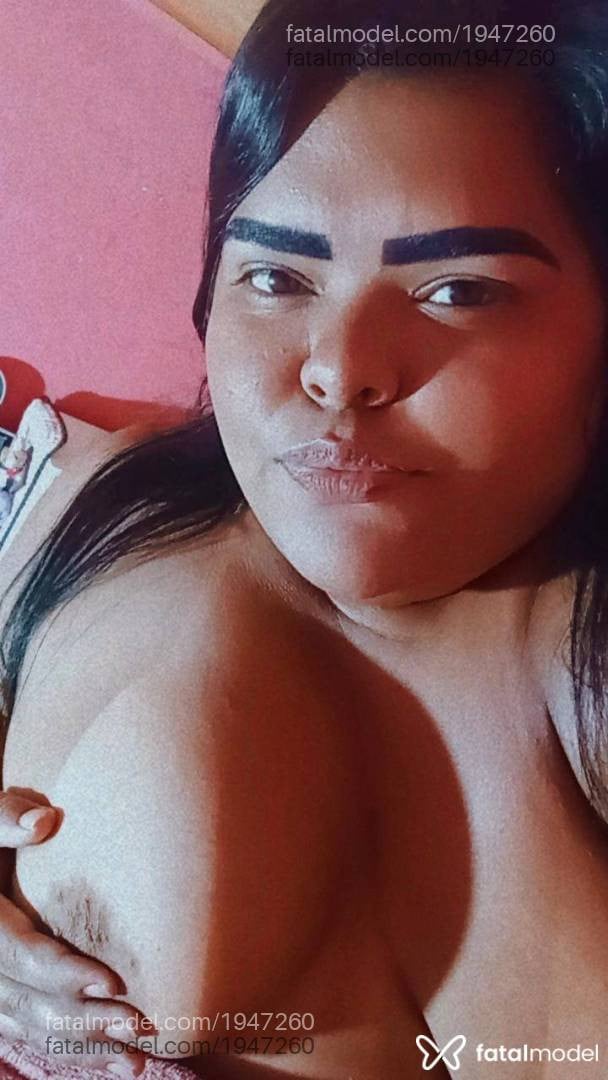 Acompanhante mulher morena (o) de olhos pretos - Mary Silva