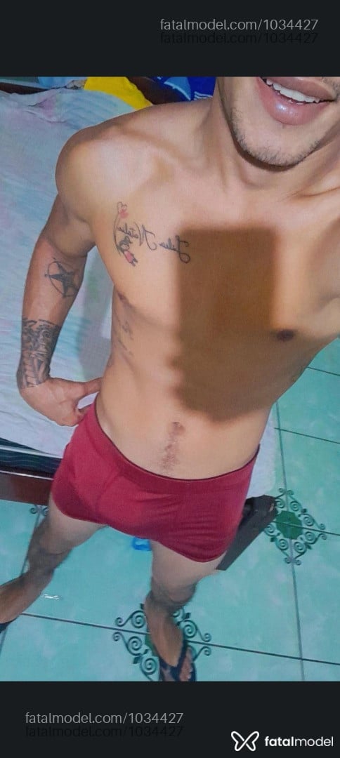 Acompanhante homem morena (o) de olhos mel - Bruno Acompanhante homem morena (o) de olhos mel - Bruno