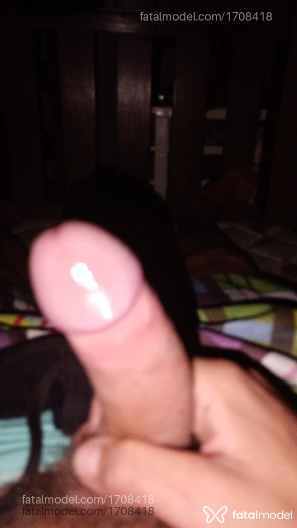 Acompanhante homem com cabelo castanho de olhos verdes em Virtual Acompanhante homem com cabelo castanho de olhos verdes em Virtual - Bruno lima