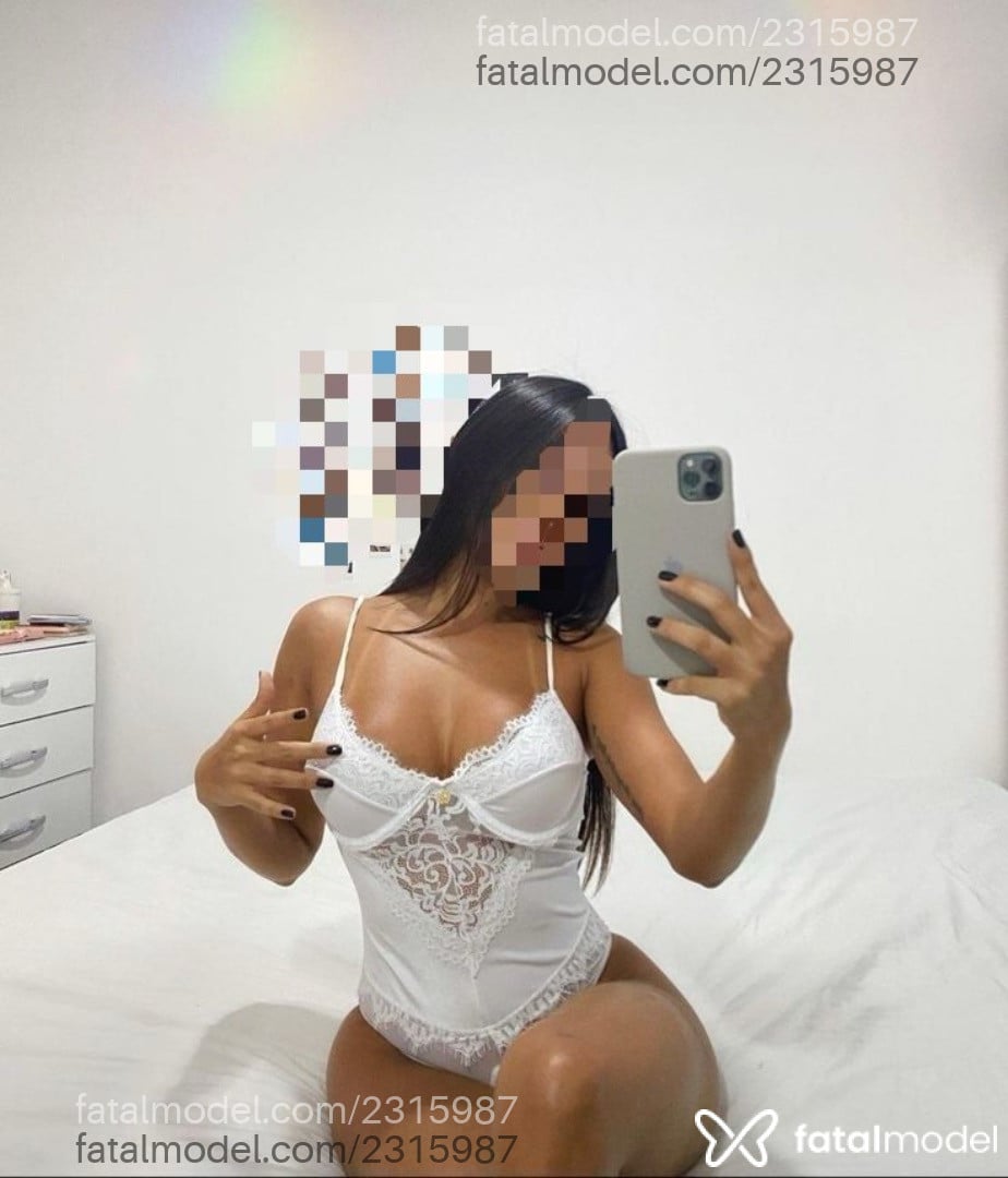 Acompanhante mulher morena (o) de olhos castanhos em Natal - Larissa