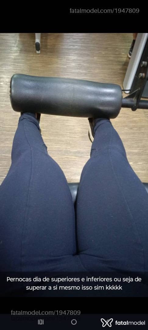 Acompanhante mulher com cabelo castanho de olhos castanhos - Bruninhaasurfis
