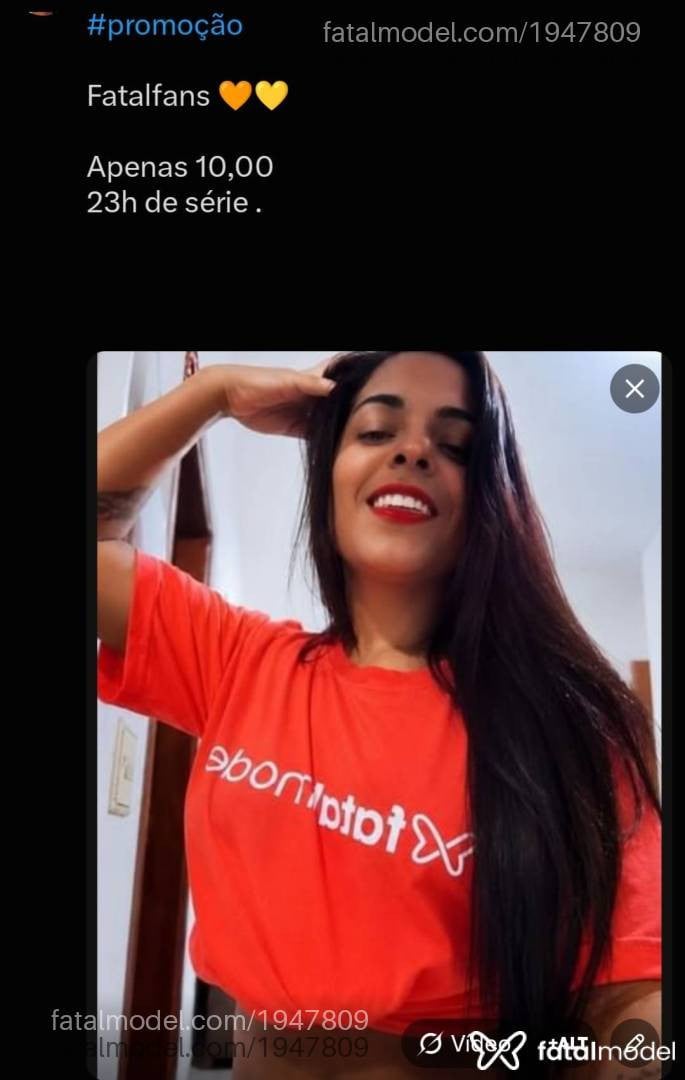 Acompanhante mulher com cabelo castanho de olhos castanhos - Bruninhaasurfis
