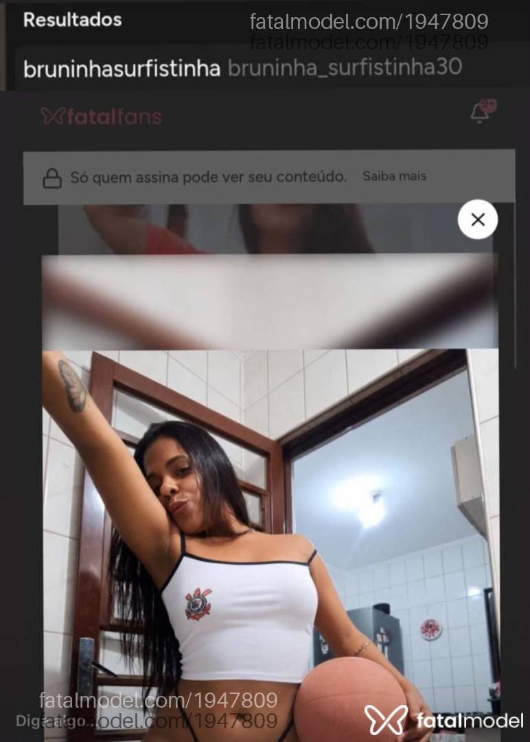 Acompanhante mulher com cabelo castanho de olhos castanhos - Bruninhaasurfis