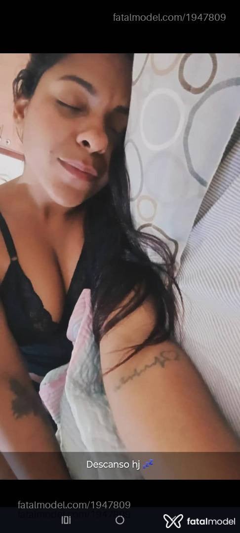 Acompanhante mulher com cabelo castanho de olhos castanhos - Bruninhaasurfis