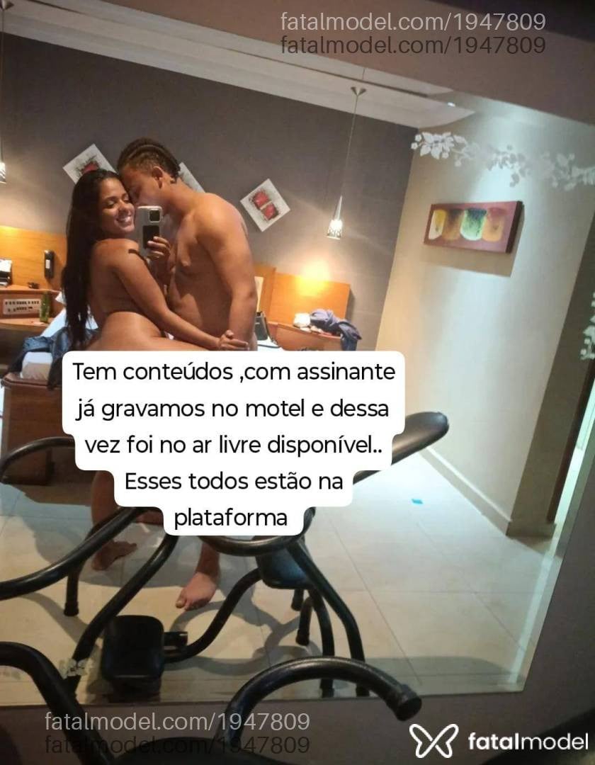 Acompanhante mulher com cabelo castanho de olhos castanhos - Bruninhaasurfis