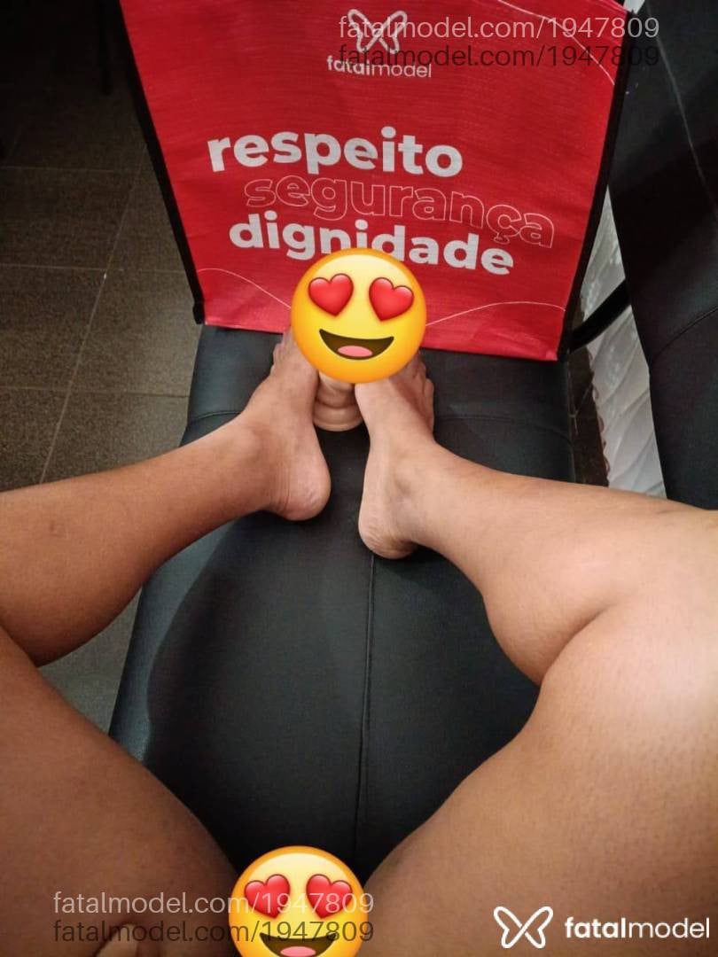 Acompanhante mulher com cabelo castanho de olhos castanhos - Bruninhaasurfis