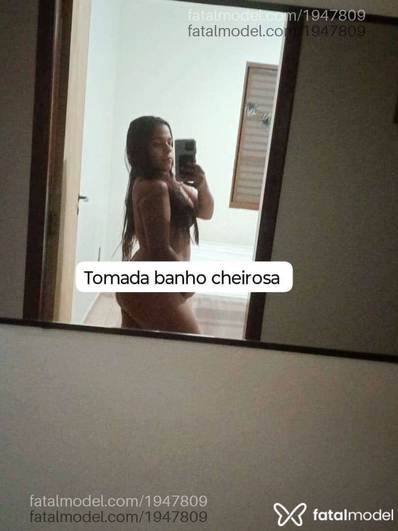 Acompanhante mulher com cabelo castanho de olhos castanhos - Bruninhaasurfis