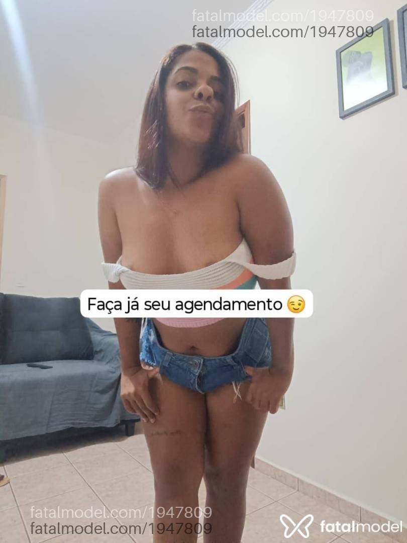 Acompanhante mulher com cabelo castanho de olhos castanhos - Bruninhaasurfis