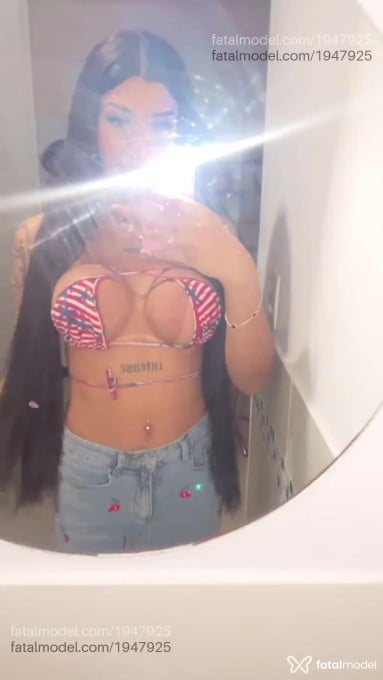 Acompanhante mulher trans com cabelo castanho de olhos castanhos em Penaforte - Mayla
